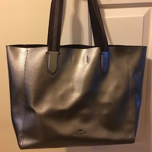Coach Pebble Leather Large Derby Tote • Gunmetal